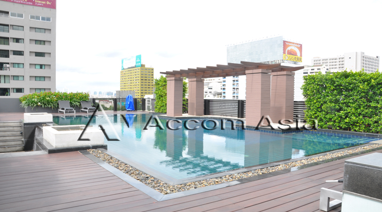  1 br Condominium For Rent in Ploenchit ,Bangkok BTS Ploenchit at O2 Hip AA34794