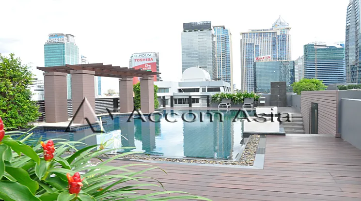  1 br Condominium For Rent in Ploenchit ,Bangkok BTS Ploenchit at O2 Hip 13000233