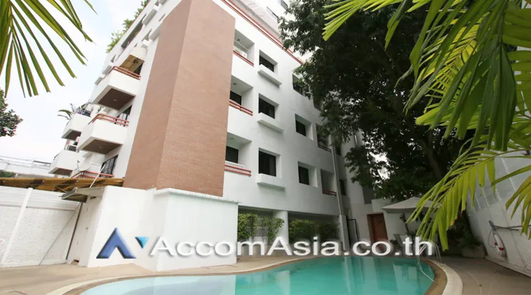  2 br Condominium For Rent in Ploenchit ,Bangkok BTS Ploenchit at La Maison Ruamrudee AA46097
