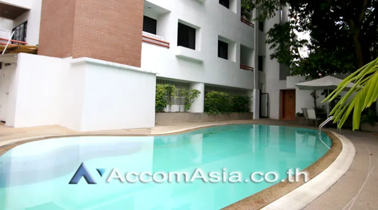  2 br Condominium For Rent in Ploenchit ,Bangkok BTS Ploenchit at La Maison Ruamrudee AA46097