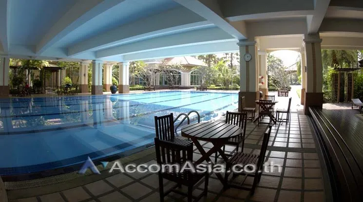  5 br House For Rent in Bang Na ,Bangkok BTS Bearing at House in compound 2420801