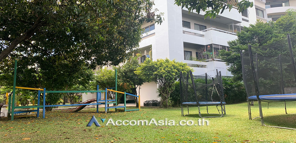  4 br Apartment for rent and sale in Phaholyothin ,Bangkok BTS Saphan-Kwai at Heart of Phaya Thai AA44551