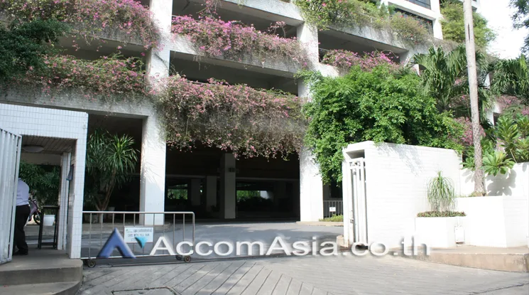  3 br Condominium for rent and sale in Ploenchit ,Bangkok MRT Lumphini - BTS Ploenchit at Polo Park 27934