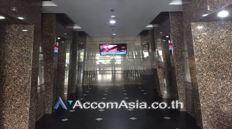  Studio Office Space For Rent in Sukhumvit ,Bangkok BTS Ekkamai at SSP Tower I AA17785