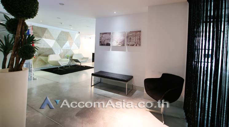  1 br Condominium for rent and sale in Silom ,Bangkok BTS Chong Nonsi at Collezio Sathorn Pipat 13000917