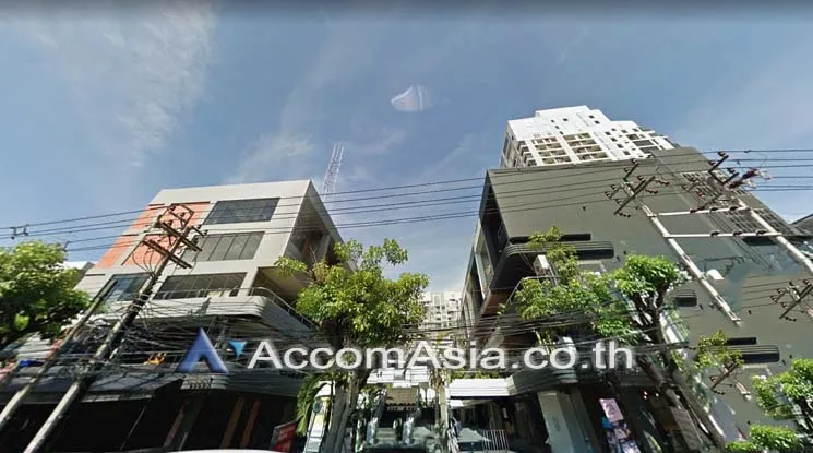  5 br Townhouse For Rent in Sukhumvit ,Bangkok BTS Ekkamai at Park Avenue AA18595