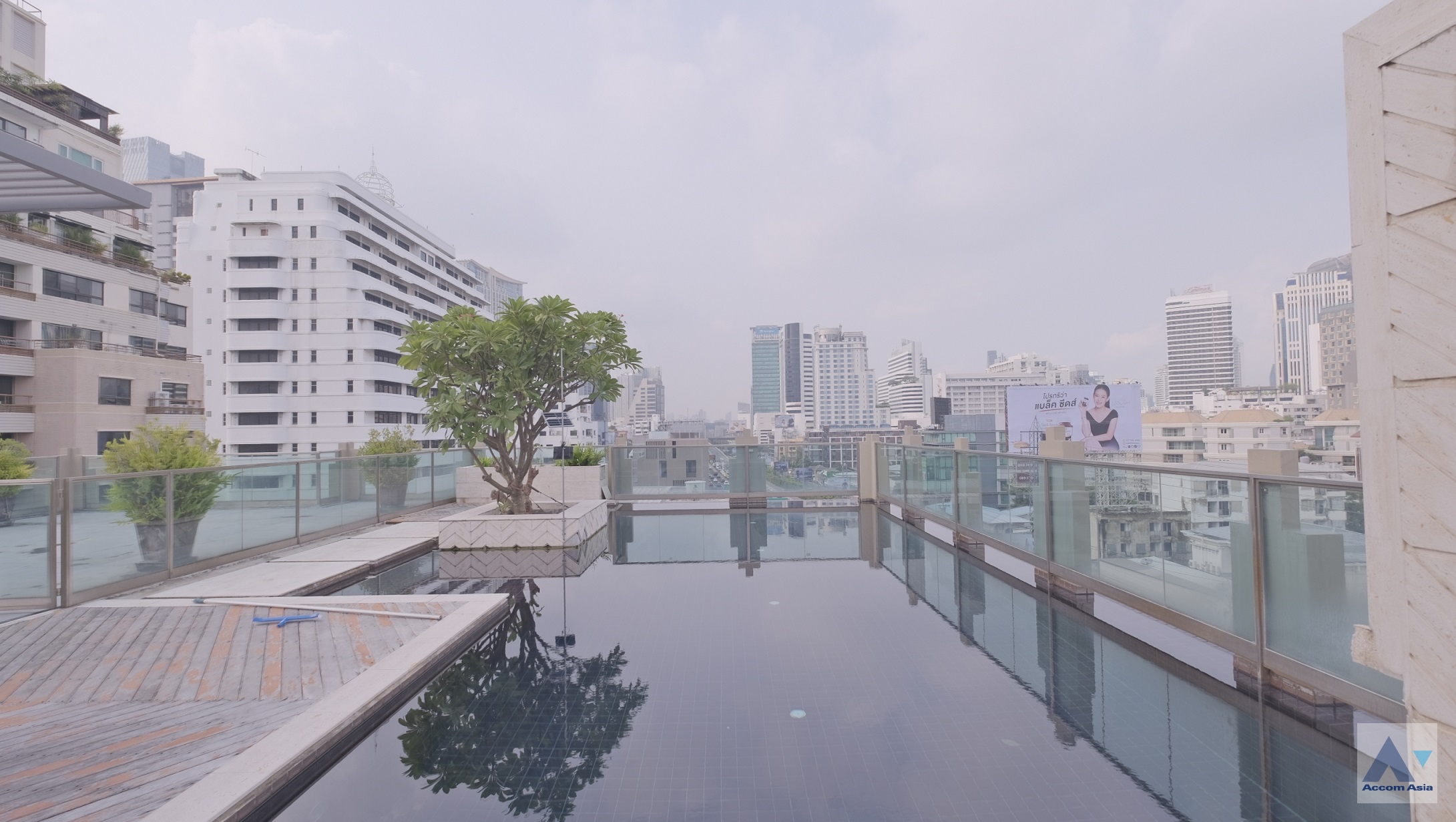  3 br Condominium for rent and sale in Ploenchit ,Bangkok BTS Ploenchit at The Crest Ruamrudee AA37000