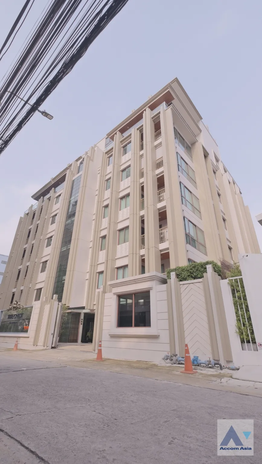  2 br Condominium for rent and sale in Ploenchit ,Bangkok BTS Ploenchit at The Crest Ruamrudee AA42907