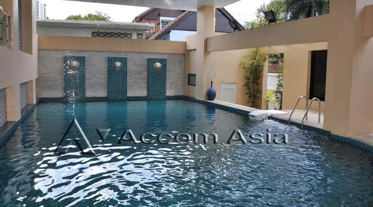  2 br Apartment for rent and sale in Sukhumvit ,Bangkok BTS Ekkamai at Low Rise Residence AA46365