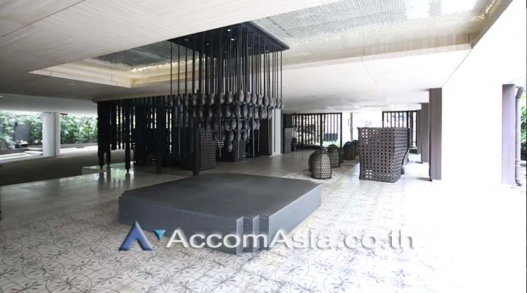  1 br Condominium For Sale in Ploenchit ,Bangkok BTS Ratchadamri at Sarasini Residence AA18983