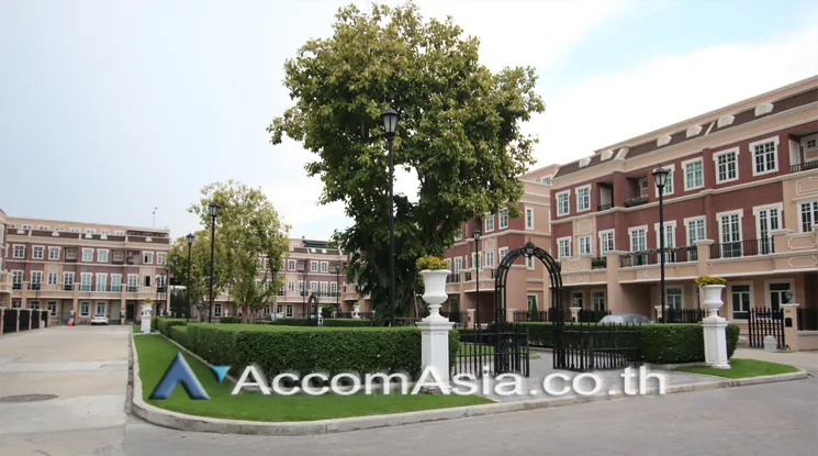 3 br Townhouse For Rent in Sukhumvit ,Bangkok BTS On Nut at Garden Square Sukhumvit 77 AA21907