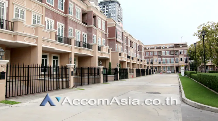  3 br Townhouse For Rent in Sukhumvit ,Bangkok BTS On Nut at Garden Square Sukhumvit 77 AA21907