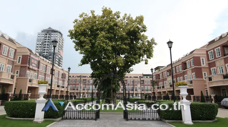  4 br Townhouse For Rent in Sukhumvit ,Bangkok BTS On Nut at Garden Square Sukhumvit 77 AA44067