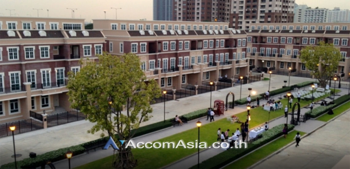  4 br Townhouse For Rent in Sukhumvit ,Bangkok BTS On Nut at Garden Square Sukhumvit 77 AA44067