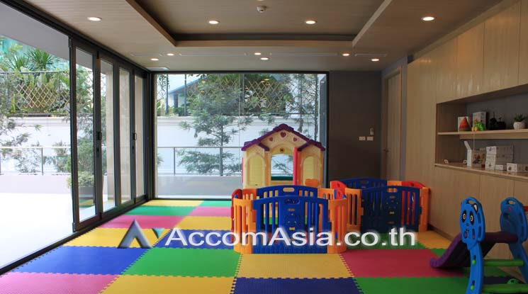  2 br Apartment For Rent in Sukhumvit ,Bangkok BTS Phrom Phong at Perfect Living In Bangkok AA21018