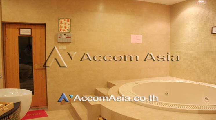  1 br Condominium For Sale in Charoen Nakhon ,Bangkok BTS Krung Thon Buri at Urbano Absolute Sathorn AA35765