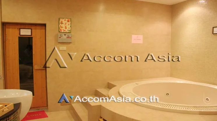  3 br Condominium for rent and sale in Charoen Nakhon ,Bangkok BTS Krung Thon Buri at Urbano Absolute Sathorn AA34564