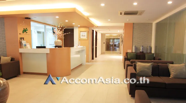  2 br Apartment For Rent in Sukhumvit ,Bangkok BTS Ekkamai at Living In Bangkok AA19393