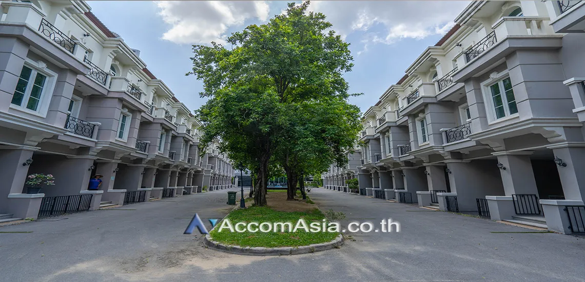  3 br Townhouse For Rent in Sukhumvit ,Bangkok BTS Asok - MRT Sukhumvit at In Home Luxury Residence AA40881