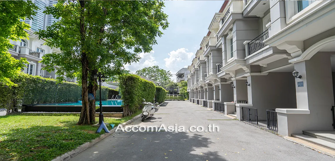  3 br Townhouse for rent and sale in Sukhumvit ,Bangkok BTS Asok - MRT Sukhumvit at In Home Luxury Residence AA42514