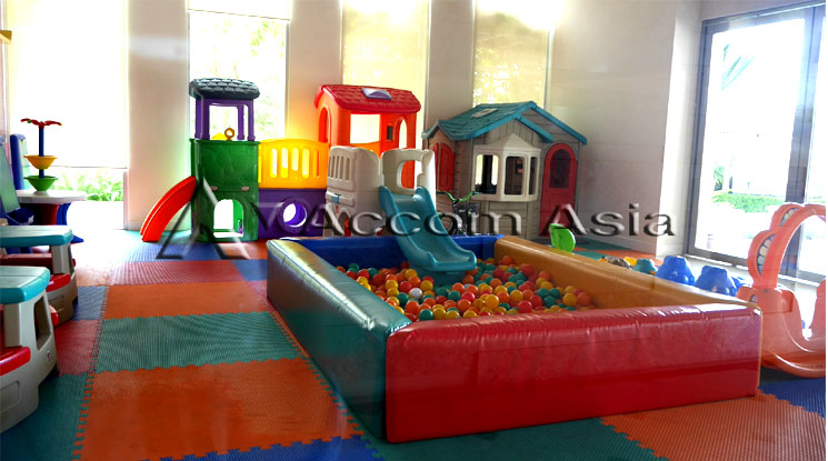  3 br Condominium For Sale in Pattaya ,Chon Buri  at The Cove Pattaya 13000993