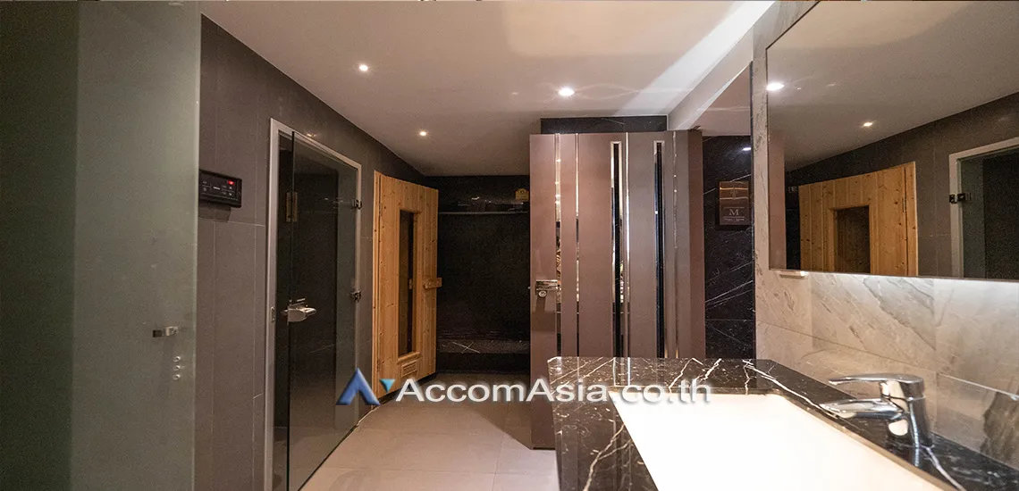 1 br Apartment For Rent in Sukhumvit ,Bangkok BTS Ekkamai at Quality Time with Family AA31201