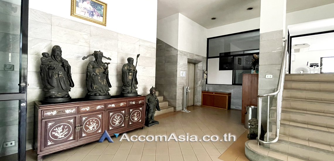 6 Low rised Apartment in Ruamrudee - Apartment - Ruamrudee  - Bangkok / Accomasia