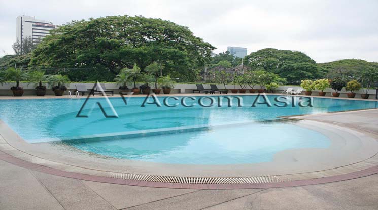  2 br Condominium For Rent in Ploenchit ,Bangkok BTS Ratchadamri at Baan Somthavil Ratchadamri AA25057