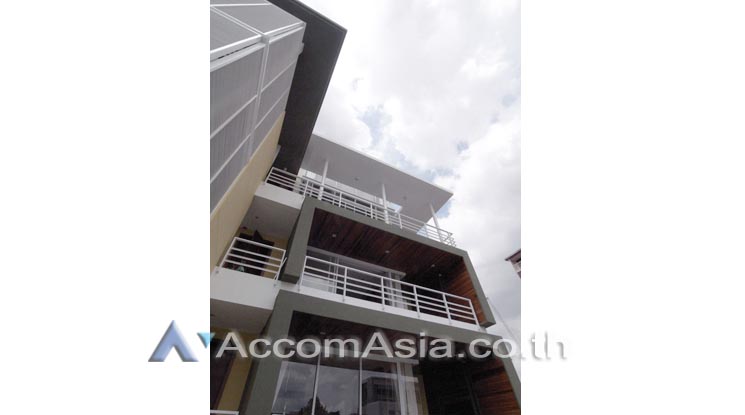  12 br Condominium For Sale in Sukhumvit ,Bangkok BTS Mo-Chit - MRT Chatuchak Park at East Village AA31779