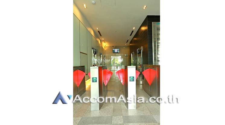  Office Space For Rent in Ratchadaphisek ,Bangkok  at KPN Tower Rama 9 AA19623