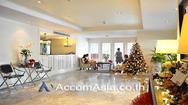  3 br Apartment for rent and sale in Dusit ,Bangkok MRT Lumphini - BTS Chitlom at Set in a peaceful location. AA45600