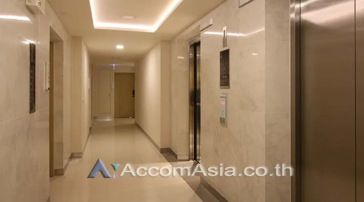  1 br Condominium For Sale in Sukhumvit ,Bangkok BTS Thong Lo at LIV @ 49 AA46107