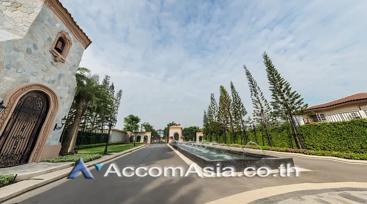  4 br House For Rent in Bang Na ,Bangkok  at Nantawan Bangna AA42939