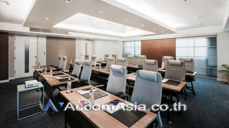  Studio Apartment For Rent in Sukhumvit ,Bangkok BTS Nana at Modern Thai charm AA14718