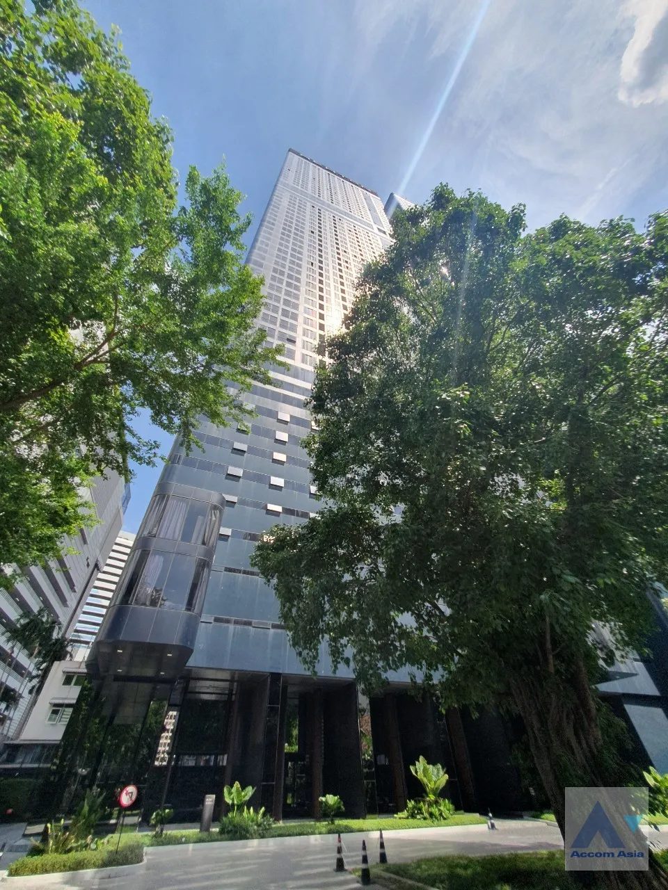  2 br Condominium for rent and sale in Sukhumvit ,Bangkok BTS Asok - MRT Sukhumvit at Ashton Asoke AA23309