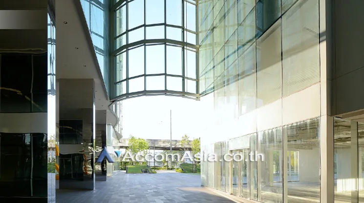  Studio Office Space For Rent in Sukhumvit ,Bangkok MRT Queen Sirikit National Convention Center at FYI Center AA19068