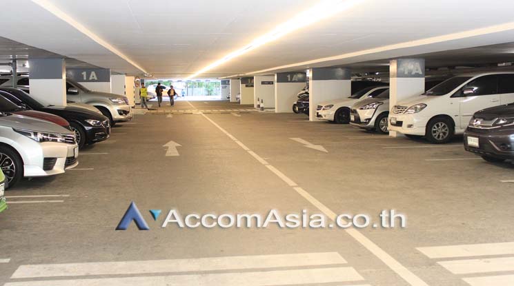  Office Space For Rent in Ploenchit ,Bangkok MRT Lumphini at Kian Gwan 2 AA15862