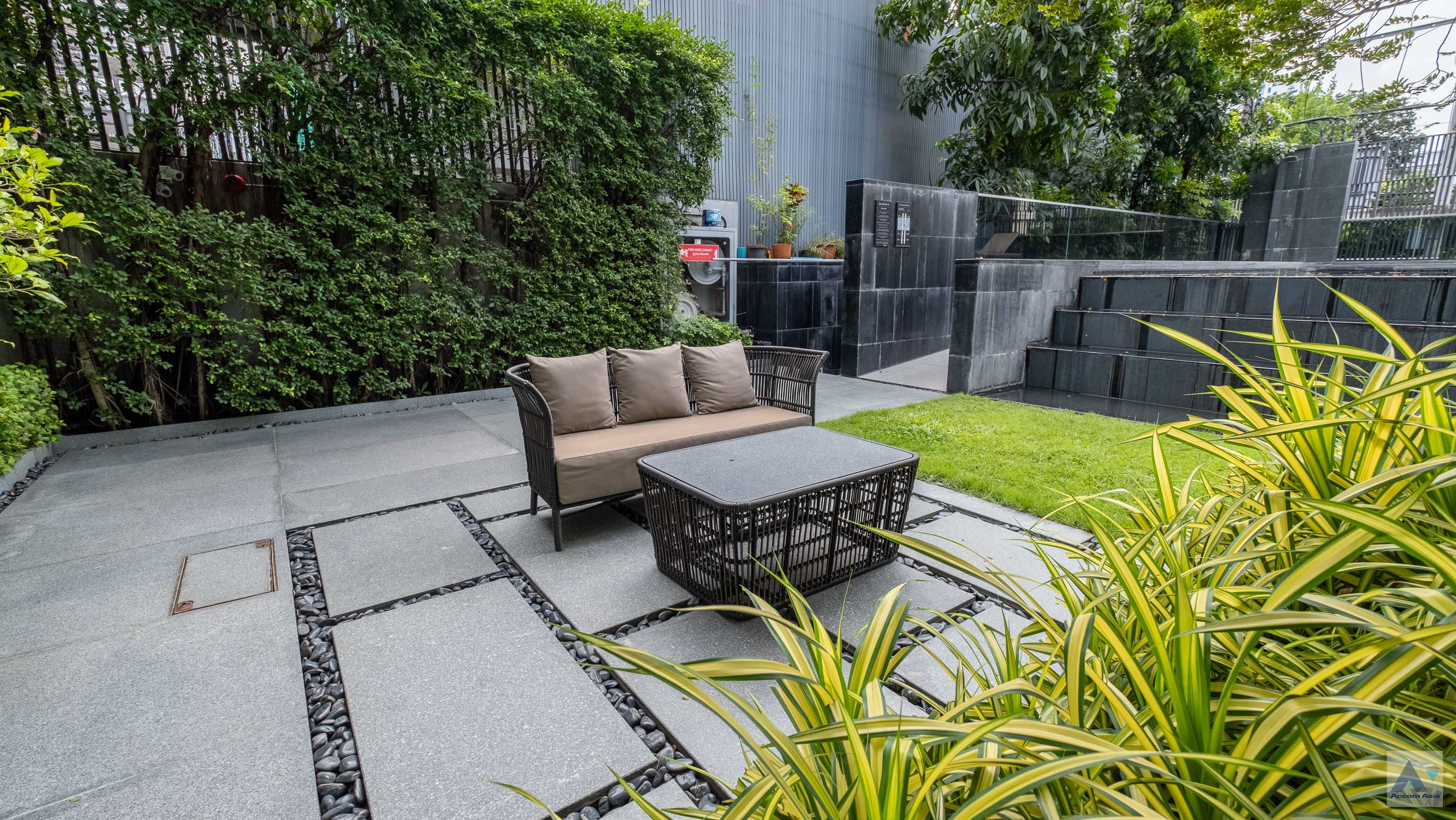  4 br House for rent and sale in Sukhumvit ,Bangkok BTS Phrom Phong at Quarter 39 AA27317