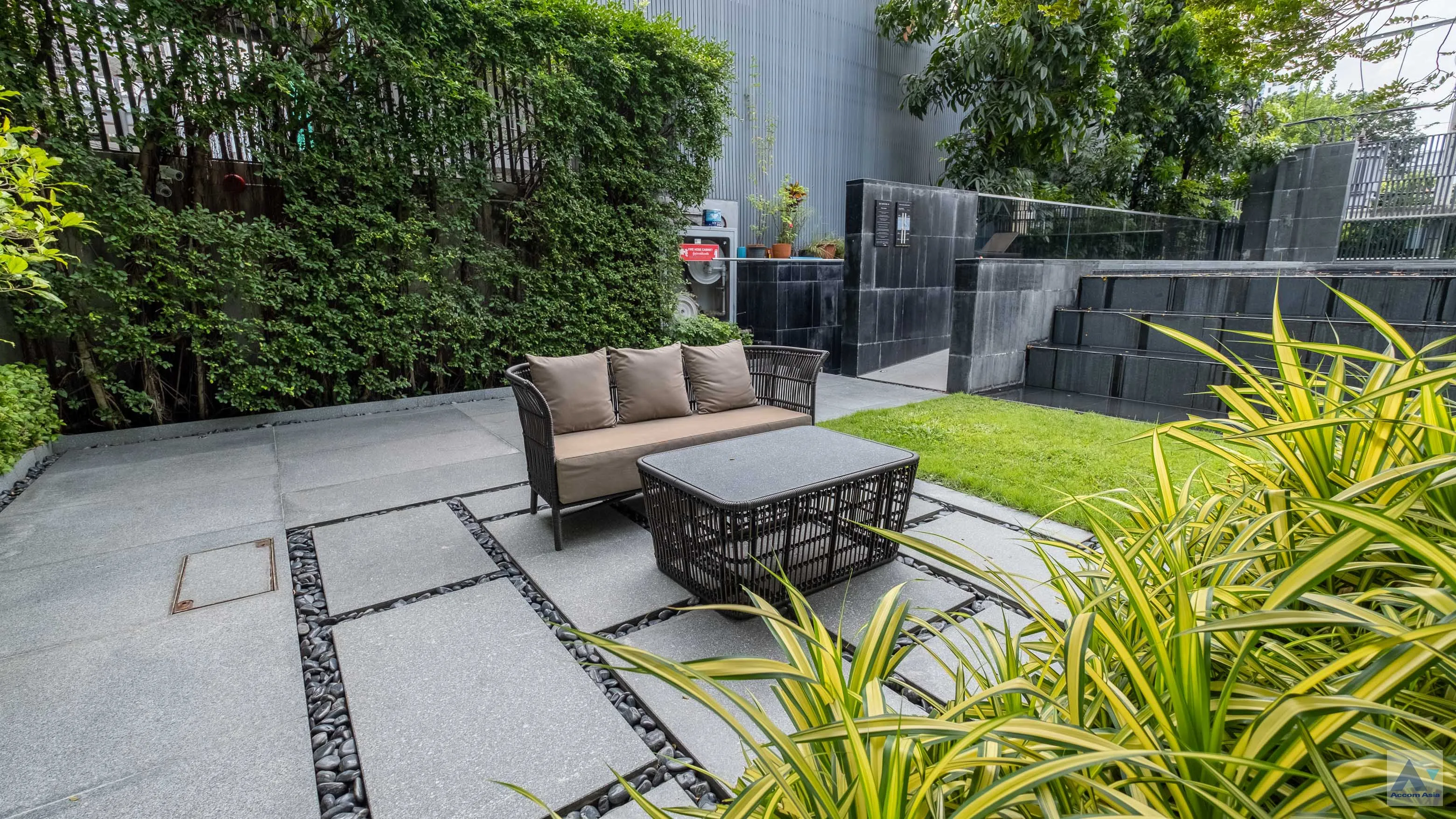  4 br House for rent and sale in Sukhumvit ,Bangkok BTS Phrom Phong at Quarter 39 AA22105