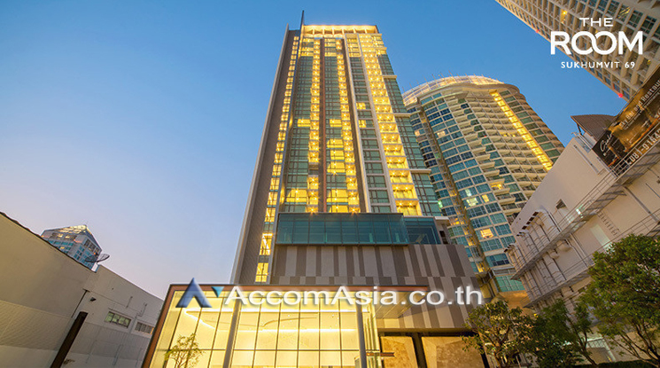  2 br Condominium For Rent in Sukhumvit ,Bangkok BTS Phra khanong at The Room Sukhumvit 69 AA31737
