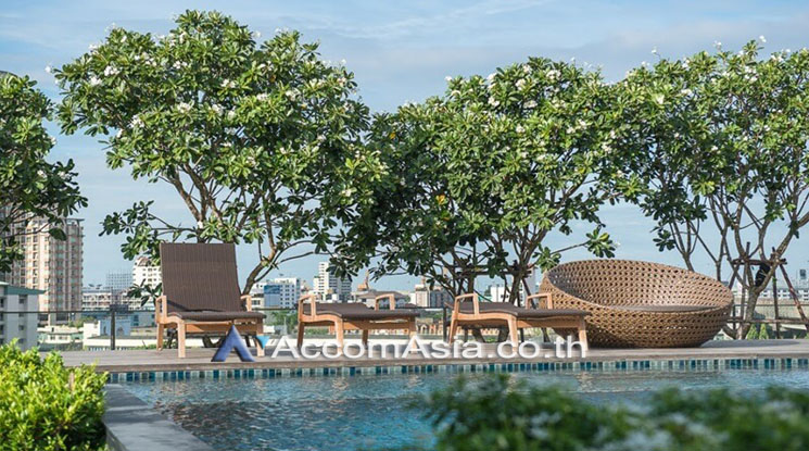 4 The Base Park West - Condominium - Sukhumvit - Bangkok / Accomasia