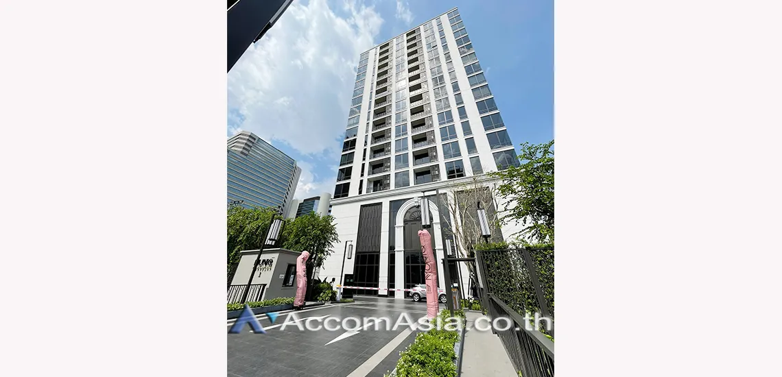  2 br Condominium for rent and sale in Ploenchit ,Bangkok BTS Ploenchit at MUNIQ Langsuan AA41129