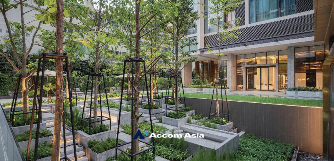  2 br Condominium For Rent in Ploenchit ,Bangkok BTS Chitlom at 28 Chidlom AA33544