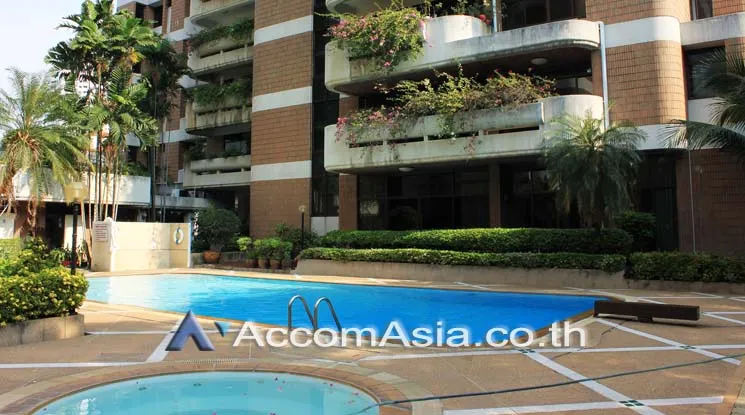 3 br Apartment For Rent in Sukhumvit ,Bangkok BTS Phrom Phong at Peaceful and Greenery AA21050