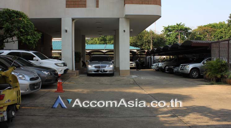  3 br Apartment For Rent in Sukhumvit ,Bangkok BTS Phrom Phong at Peaceful and Greenery AA21051