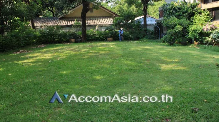  3 br Apartment For Rent in Sukhumvit ,Bangkok BTS Phrom Phong at Peaceful and Greenery AA21050