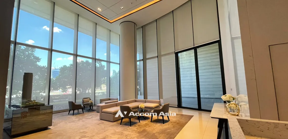  3 br Condominium for rent and sale in Charoen Nakhon ,Bangkok BTS Krung Thon Buri at Banyan Tree Residences Riverside AA36798