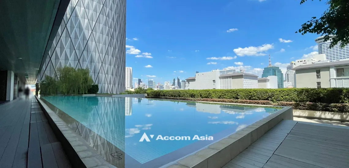  2 br Condominium For Sale in Charoen Nakhon ,Bangkok BTS Krung Thon Buri at Banyan Tree Residences Riverside AA40081