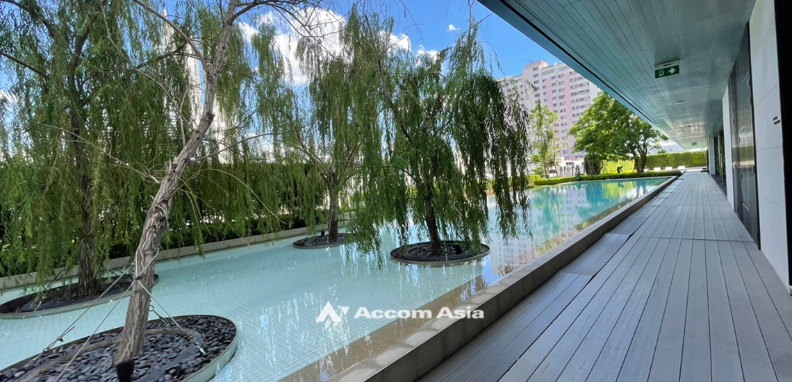  2 br Condominium For Rent in Charoen Nakhon ,Bangkok BTS Krung Thon Buri at Banyan Tree Residences Riverside AA40078