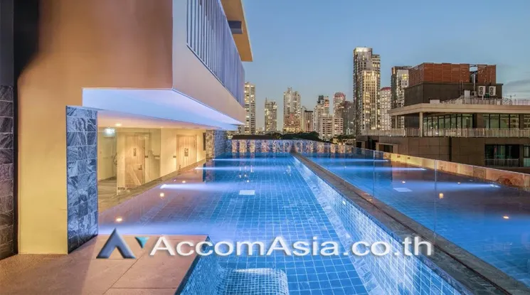 1 br Apartment For Rent in Sukhumvit ,Bangkok BTS Ekkamai at Perfect For Family AA31189
